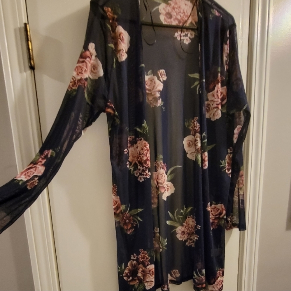 Floral kimono